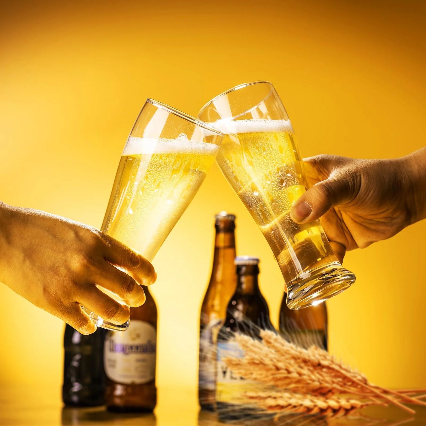 Baalaka 16 oz Beer Glasses Set of 4 (Pint & Pilsner), Wheat Beer Drinking Gift for Men