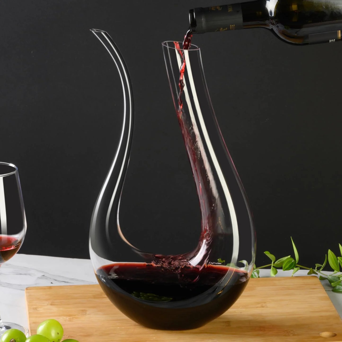 Baalaka Wine Decanter, Hand Blown Lead-Free Crystal Glass Red Wine Decanter
