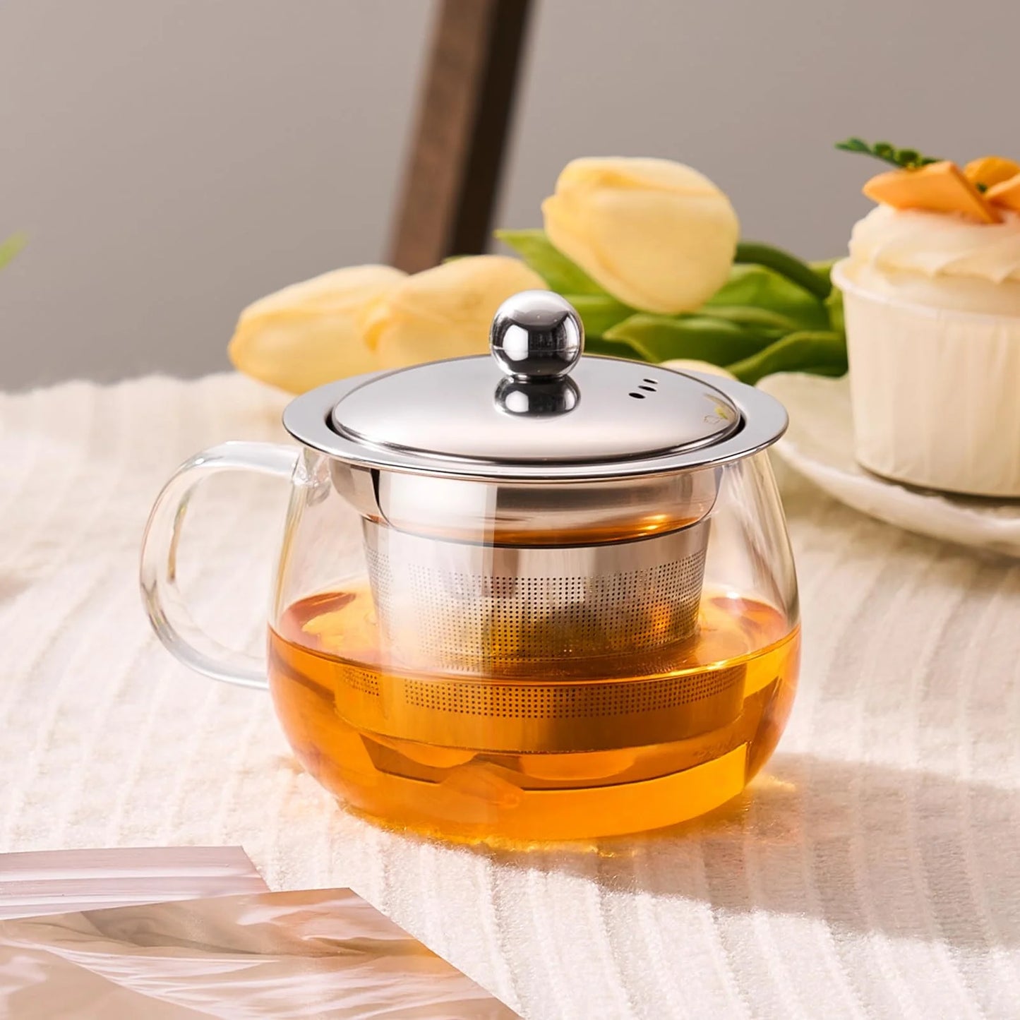 Baalaka Tea Cup with Infuser and lid, Glass Tea Cup of Heat Resistant Glass, 13oz Tea Mug, Clear Teacup for Loose Tea, Blooming Tea, Tea Bag, Tea Cup with Strainer for Family Daily