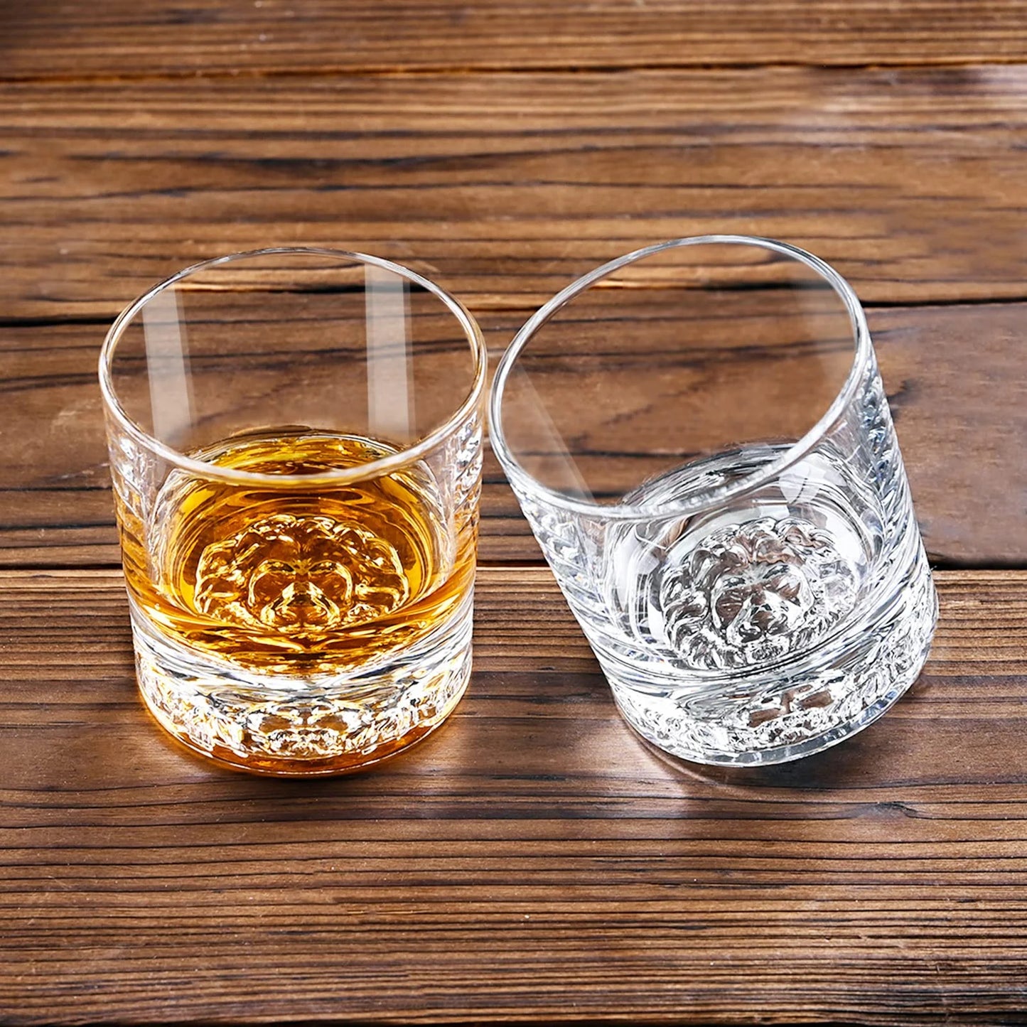 Baalaka Whiskey Glasses, Lion Pattern Thick Bottom, 10.6oz